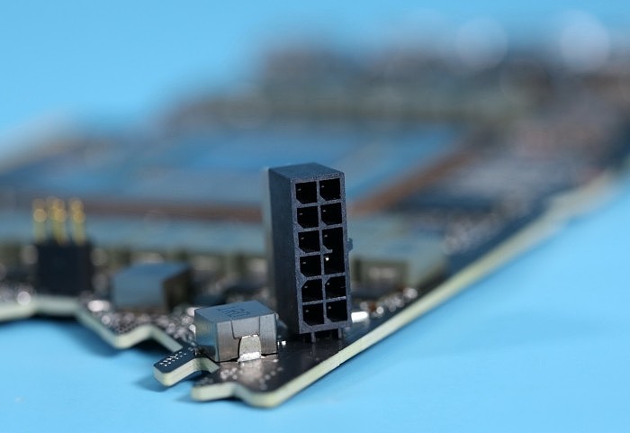 PCIe 5.0显卡成超级电老虎：16针或三8针转接 冲上600W - 4