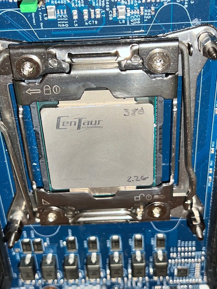 威盛胎死腹中的最后一款x86 CPU首测：单核还不如AMD推土机 - 3