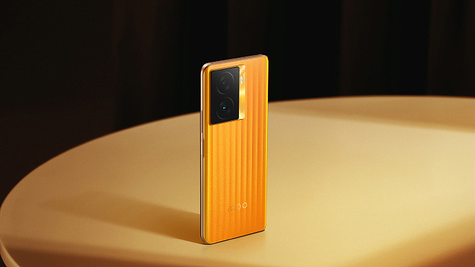 iQOO Z7x 手机发布：骁龙 695、80W 快充、LCD 直屏，1299 元起 - 3