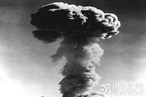 中国政府宣布暂停核试验 - 1