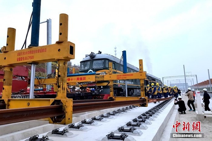中国首条跨海高铁福厦高铁开始铺轨 - 5