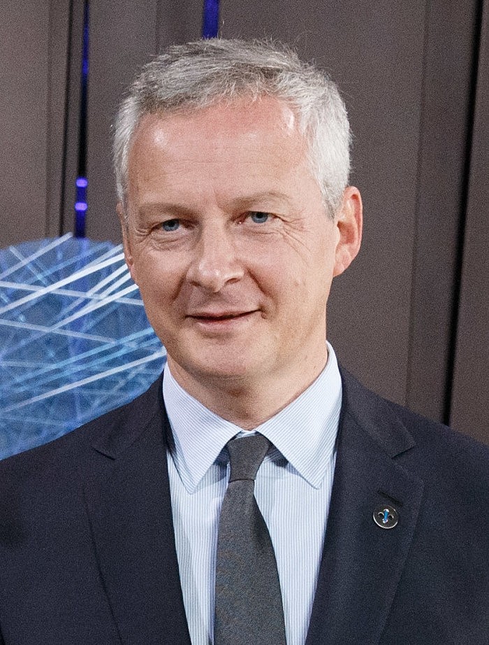 Informal_meeting_of_economic_and_financial_affairs_ministers_(ECOFIN)._Handshake,_Eurogroup_Toomas_Tõniste_and_Bruno_Le_Maire_(36840346850)_(cropped).jpg