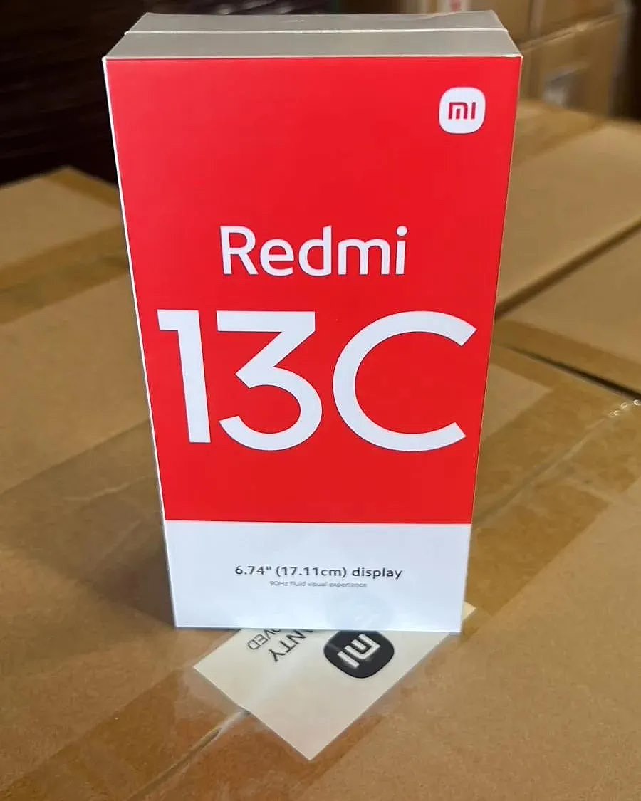 小米 Redmi 13C 手机更多实物图和售价信息曝光 - 2