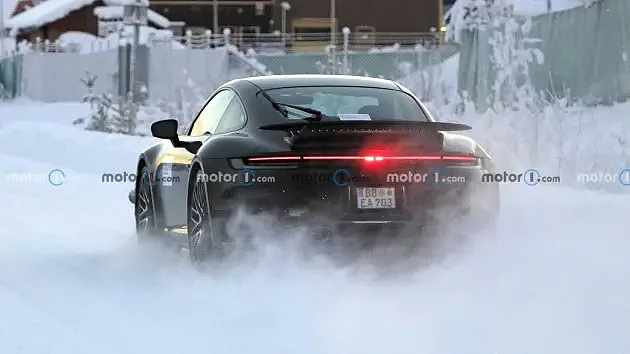 新款保时捷911 Turbo将搭载48V轻混，计划2023年发布 - 2