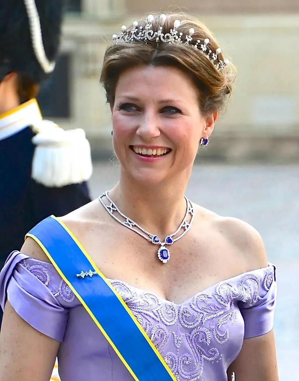 挪威长公主定和黑人男友婚期，男方肾病严重，公主坚持要嫁！ - 4
