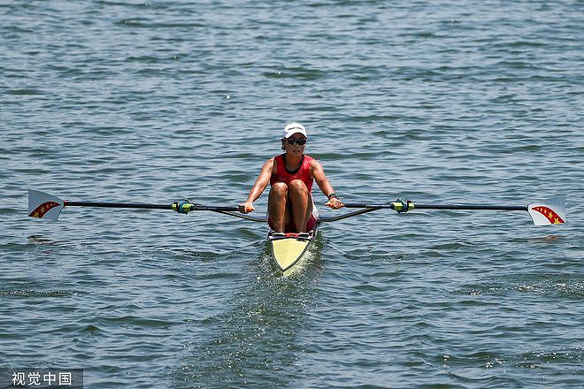 赛艇-女子单人双桨江燕获第6名 新西兰选手夺冠