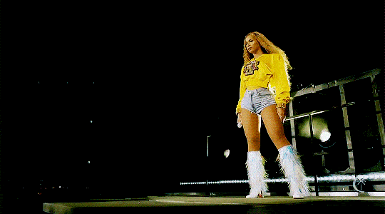 Beyoncé 佩戴非洲血钻引发争议，被骂惨了… - 10