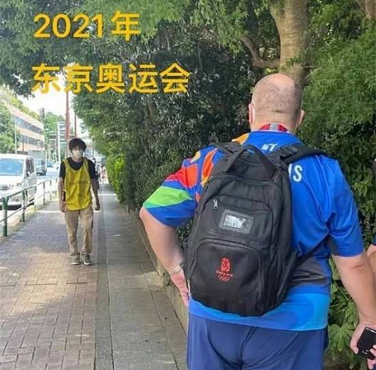 这我熟啊！东京奥运会“惊现”北京奥运会纪念包 - 1