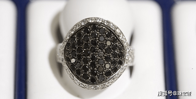 430万美元天价拍出！钻石中非主流的小众存在：黑钻 - 21