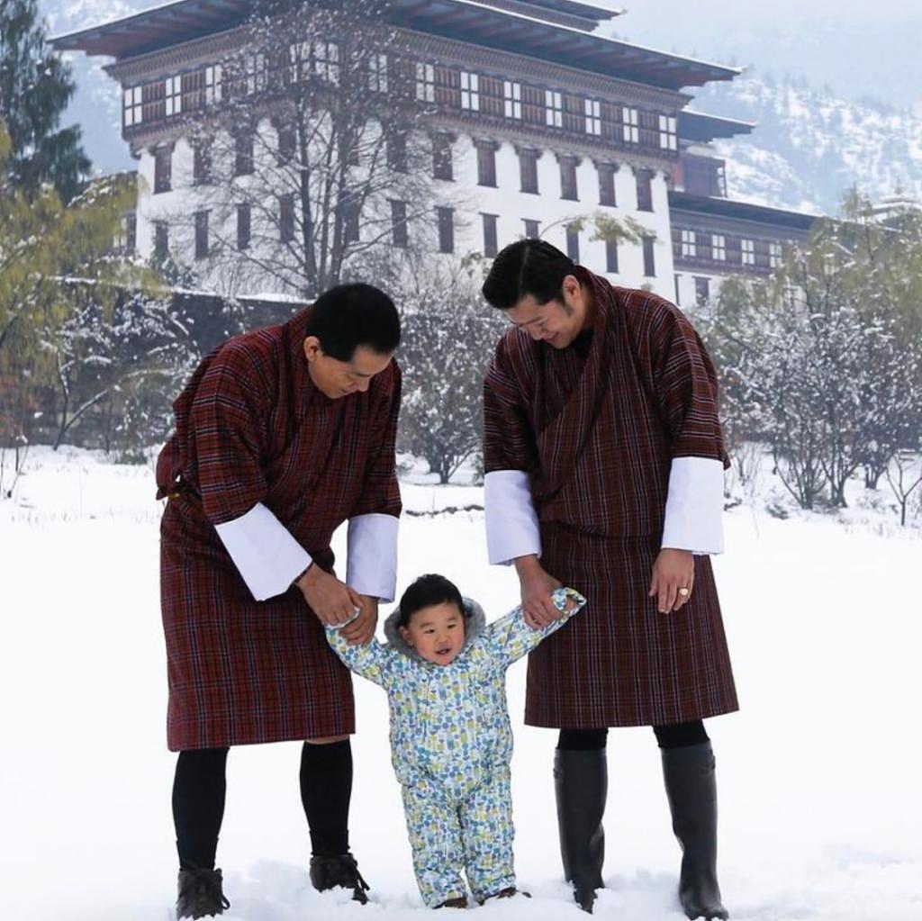亚洲颜值天花板的不丹王室，一生爱一人的故事是真的吗 - 92
