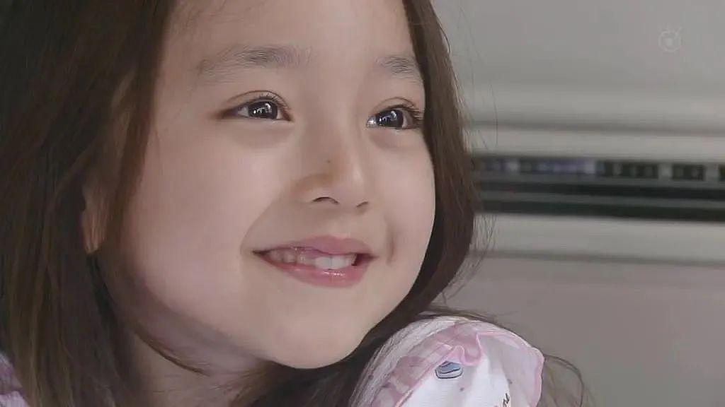 3 岁出道，曾是日本最美童星的她，如今长残了？ - 11