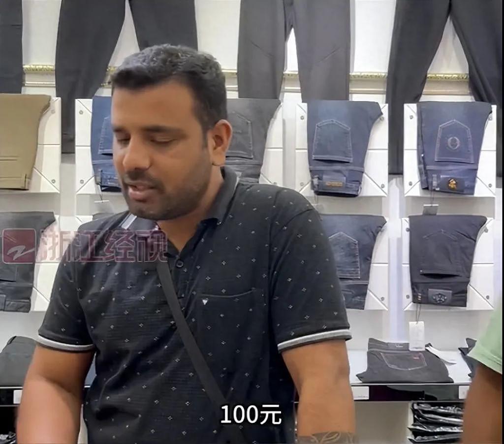 卡塔尔运动员杭州疯狂扫货，一个导购给 6 万小费，进店要求全包圆 - 1