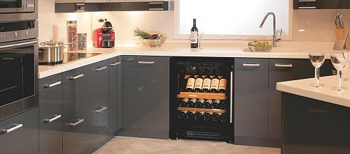 嵌入式或齐平式葡萄酒储藏柜：EuroCave重新定义您的室内设计 - 2