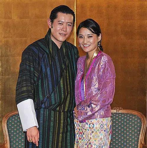 亚洲颜值天花板的不丹王室，一生爱一人的故事是真的吗 - 111