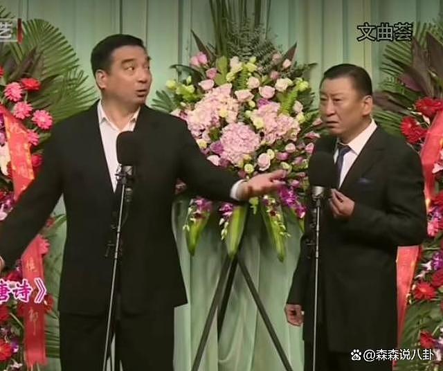 刘兰芳之子相声演员王玉因胃癌去世，冯巩李金斗送花圈 - 9