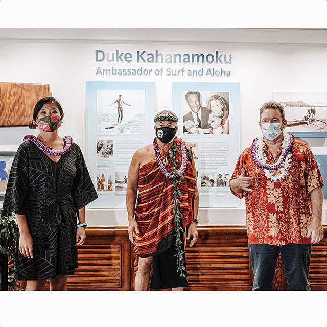 毕夏普博物馆艺术展'Love & Aloha: 在威基基冲浪’首次亮相奥瑞格度假酒店 - 1