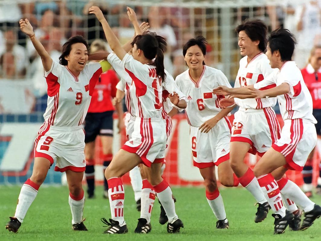 中国女足史话：99年女足世界杯，铿锵玫瑰热血抗美 - 6