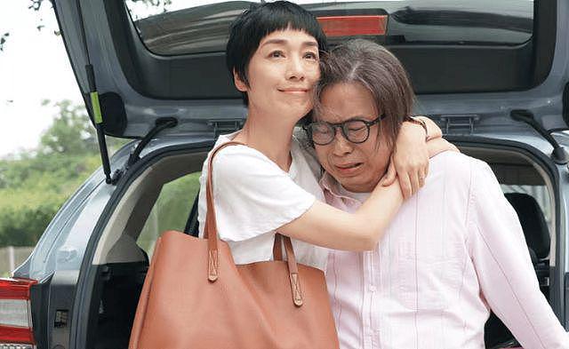 51 岁爆冷摘“视后”，从亚视转头到 TVB 当女配，江美仪终于熬出头 - 12