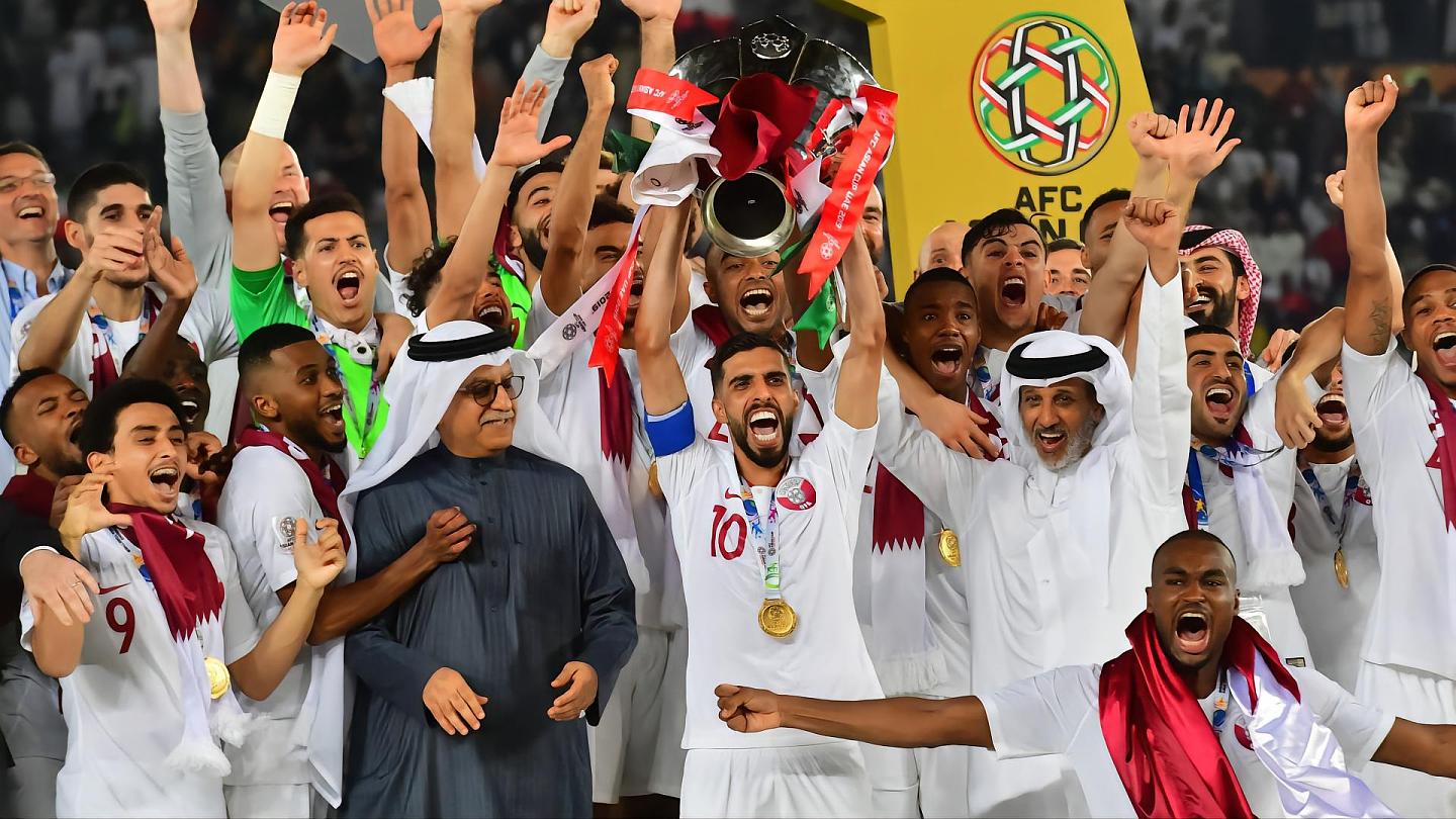 世界杯奇葩故事：卡塔尔归化德甲金靴被叫停，国王怒砸300亿 - 16