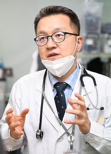 韩国“防疫专家”：到现在还没感染新冠的，人际关系有问题 - 2