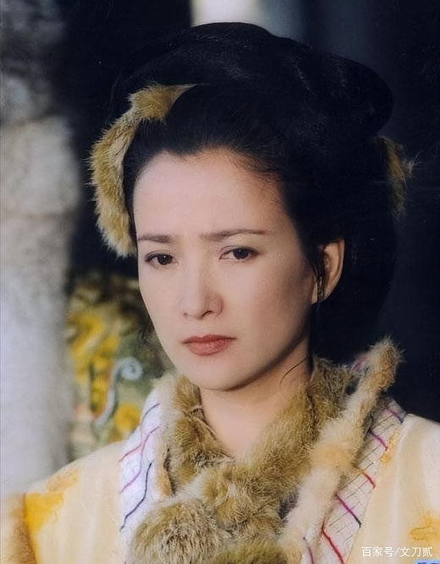 “江南美人”何晴，甩掉刘威，和许亚军离婚，如今 58 岁依然美丽 - 21