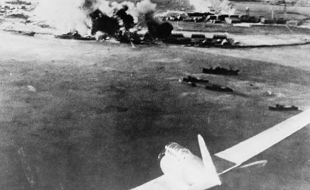 偷袭珍珠港成功，日军举国欢庆，山本五十六却哀叹：日本败局已定 - 8