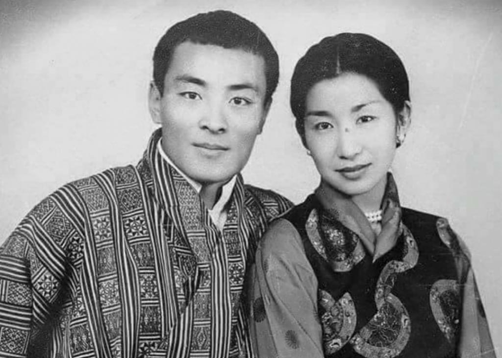亚洲颜值天花板的不丹王室，一生爱一人的故事是真的吗 - 25