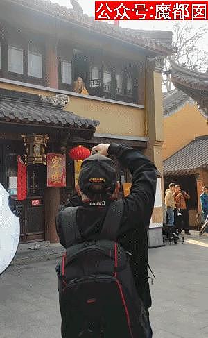 疯狂！南京灵谷寺英俊秀美法师引发围堵！手机相机无人机抢拍 - 60