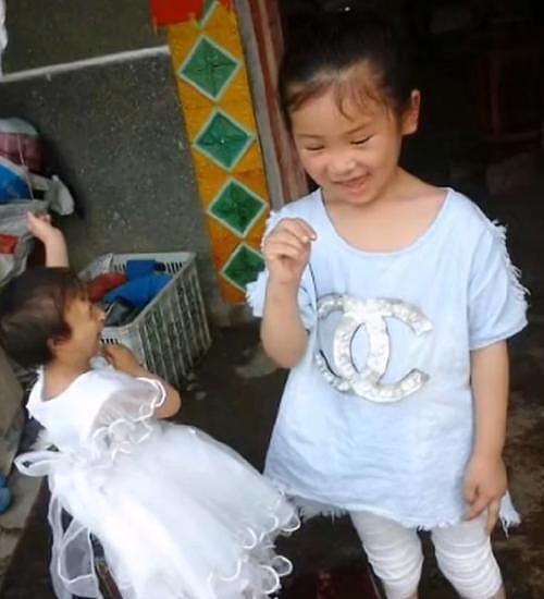 2009年，湖南女子生下2斤袖珍女婴，长相像猴子，马戏团出5万求购 - 18