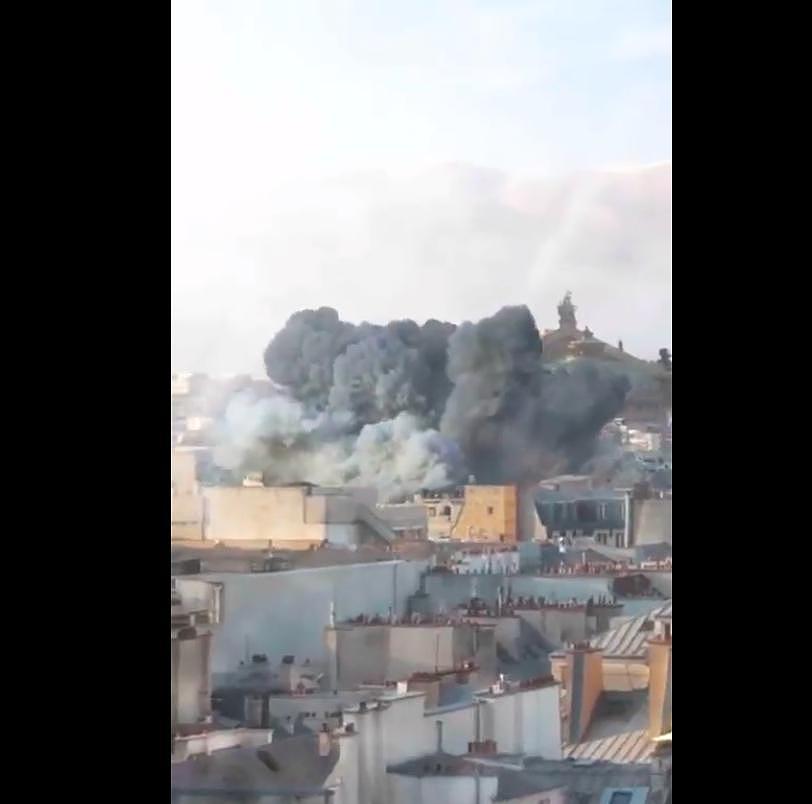 乌国防部发布“巴黎被轰炸”视频，@北约！ - 3