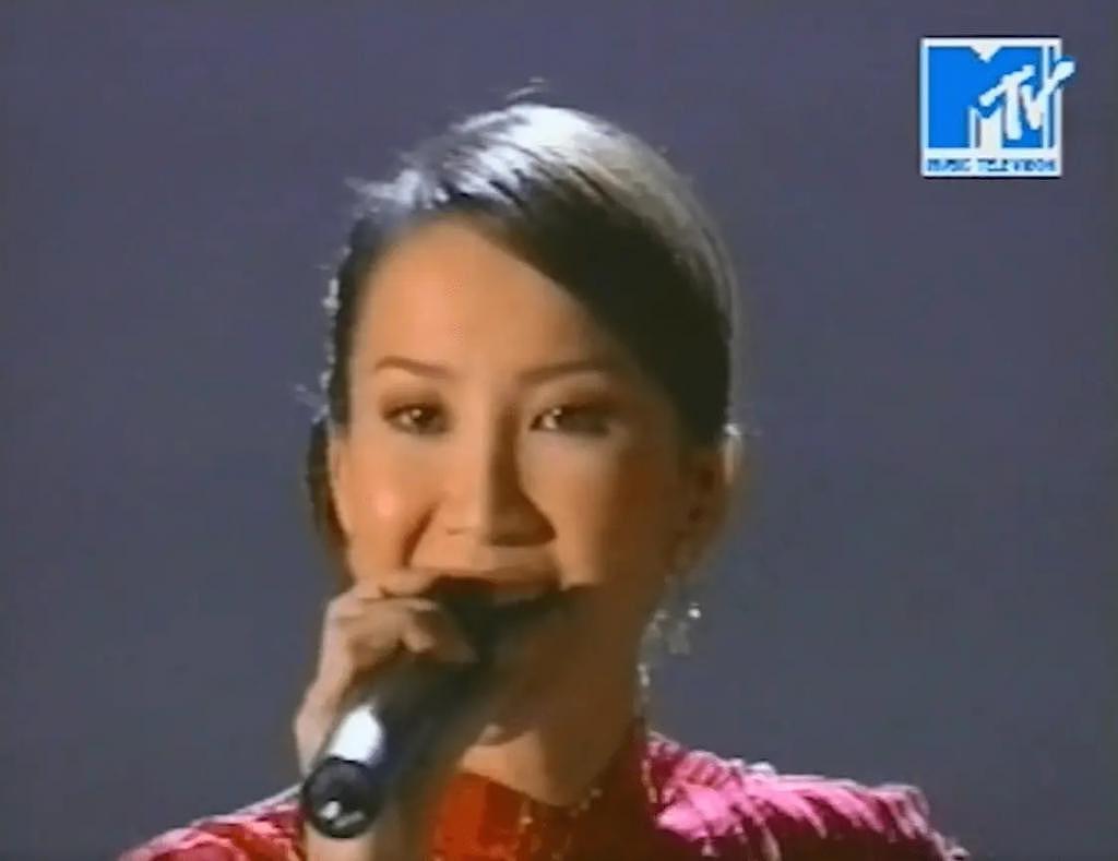 回顾李玟歌手生涯：首位献唱奥斯卡颁奖典礼的亚洲歌手 - 2
