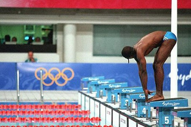 这位小伙，差点淹死在奥运泳池