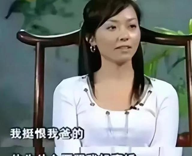 张靓颖与冯轲相爱 15 年，被骗走 6 亿身家，离婚 5 年天差地别 - 9