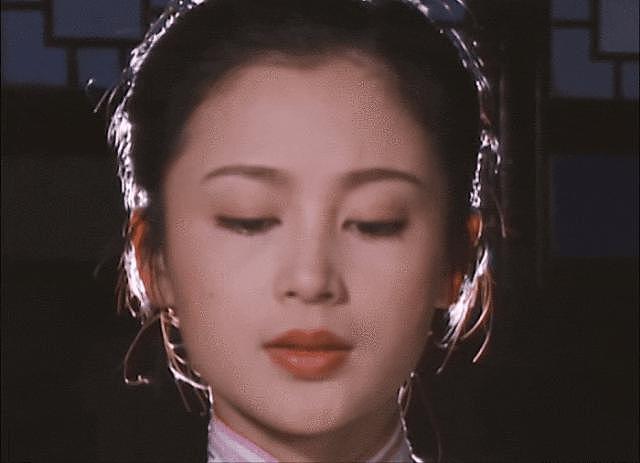 内地第一美人，30 年后依然吊打内娱 - 1