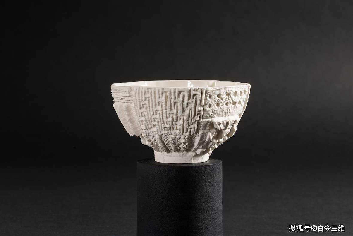 通过3D打印将纺织品变成老化陶瓷 - 8
