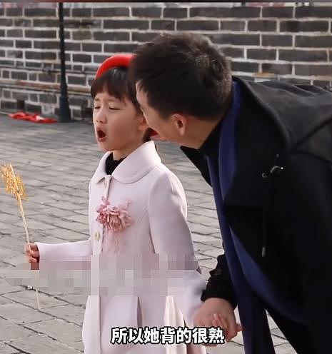 黄磊带小女儿拍摄 mv，8 岁多妹明星范十足 - 5
