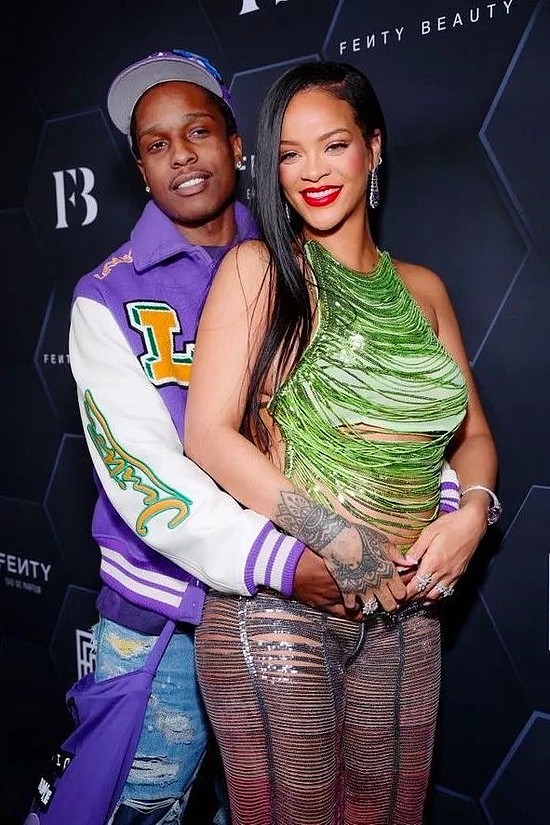 音乐界最会穿的情侣？回顾 Rihanna 与 A$AP Rocky 同场造型 - 26