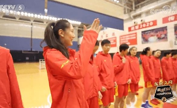 23次失误成命门,中国女篮告别东京,姑娘们的臂章上又多了一颗星 - 29