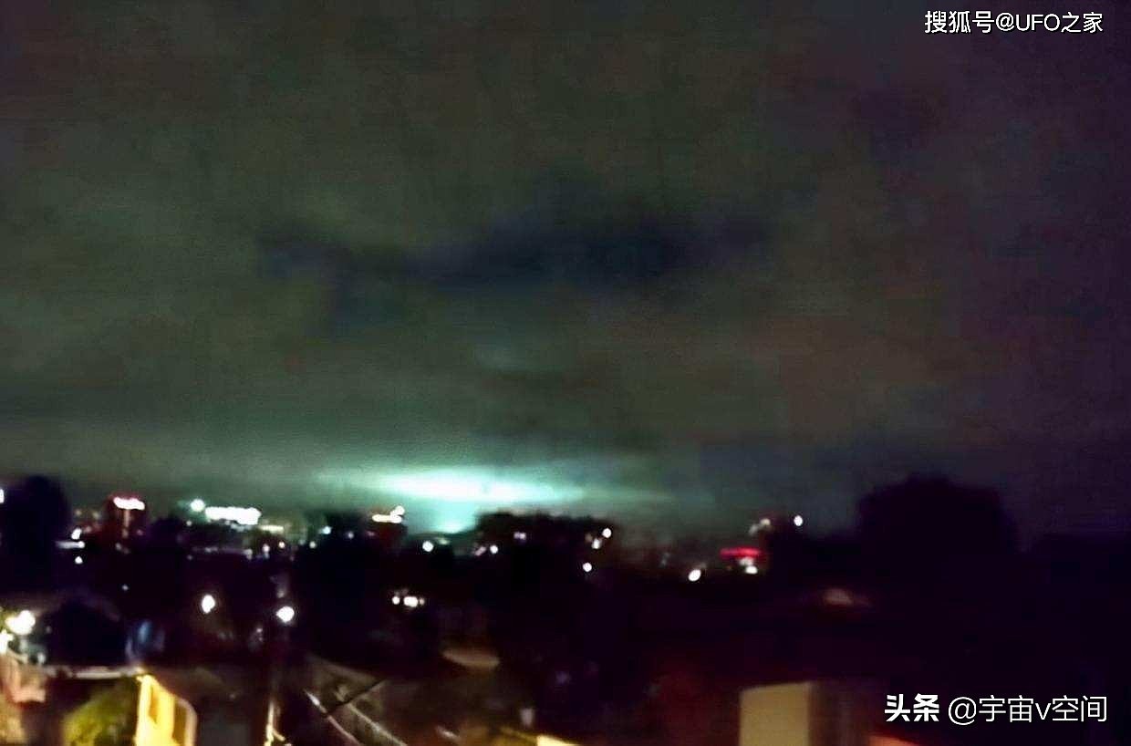 青海发生6.9级地震，地震前出现天空爆闪，难道这是“地震光”吗 - 3