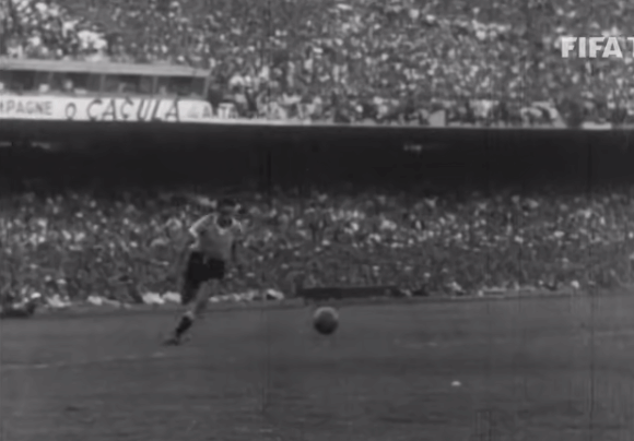 1950世界杯囧事：印度想光脚参赛，球迷接连自杀又是为啥 - 23