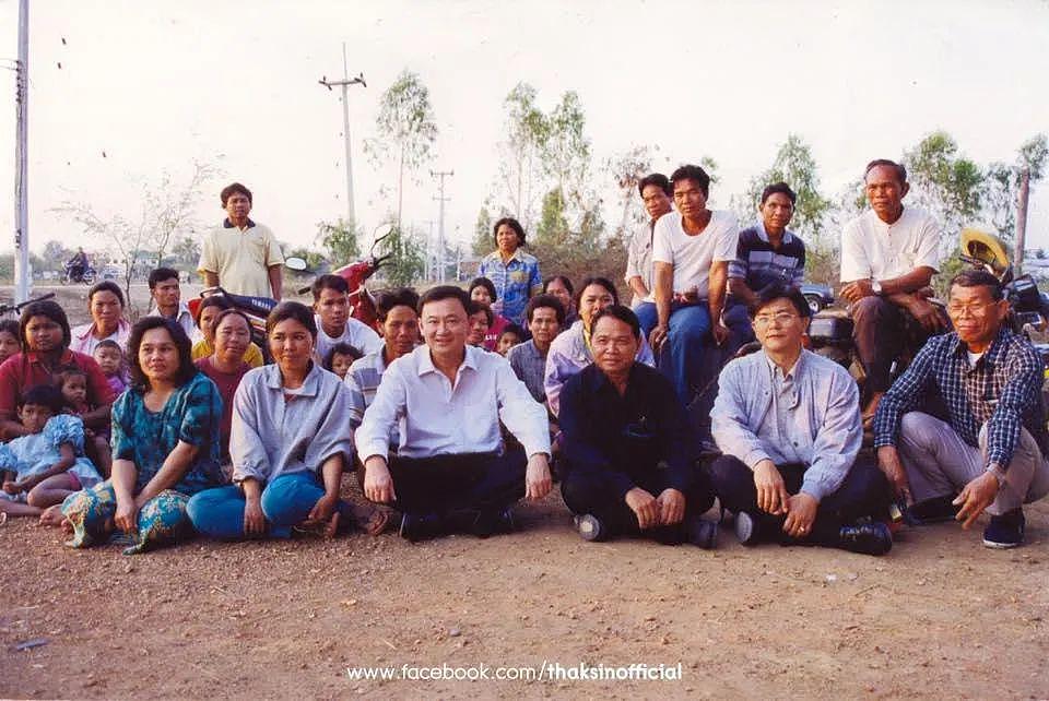 英拉的侄女又进入政坛了，泰国华裔巨商家族的荣耀与流亡之路…… - 63