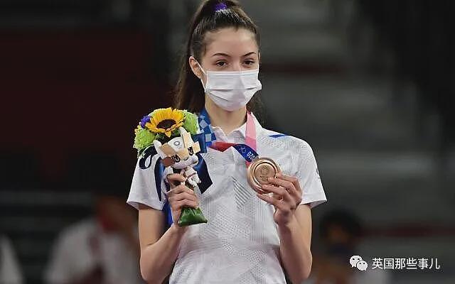 19岁姑娘获以色列首枚奖牌 外表甜美内心凶猛霸气 - 1