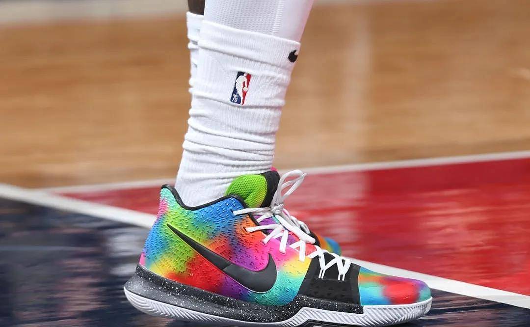 凯里欧文NBA赛场凯尔特人穿了哪些Nike Kyrie 4代和5代篮球鞋 - 23