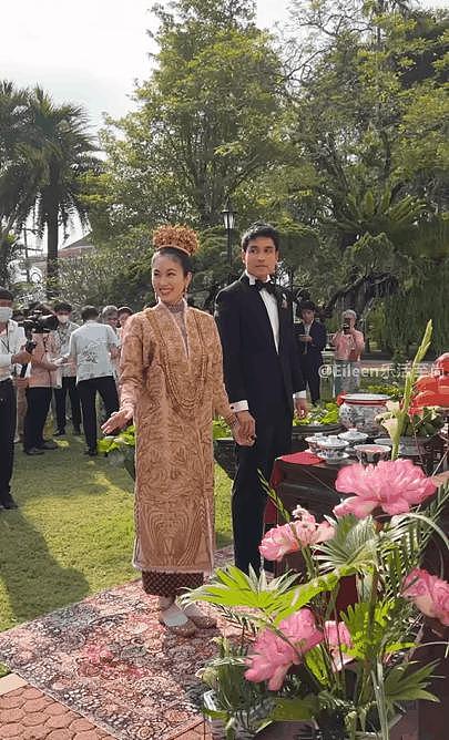 高嫁富四代？泰国公主贺新婚的华裔豪门夫妇什么背景 - 44
