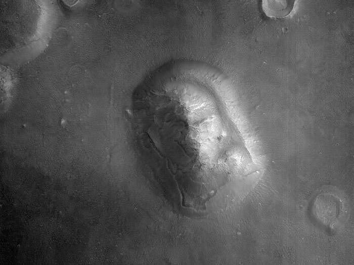 火星惊现「神秘入口」？好奇号发现了一道“门” - 16