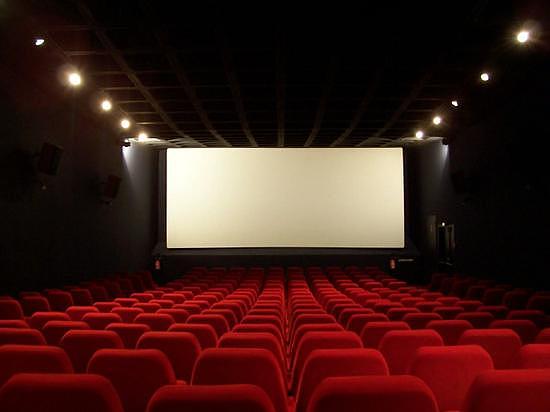 全国 1623 家电影院暂停营业 预估票房折损增加 1.4% - 1