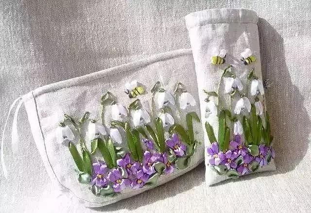 刺绣和小布包结合，简单几朵小花，包包就能美一倍！百看而不厌 - 6