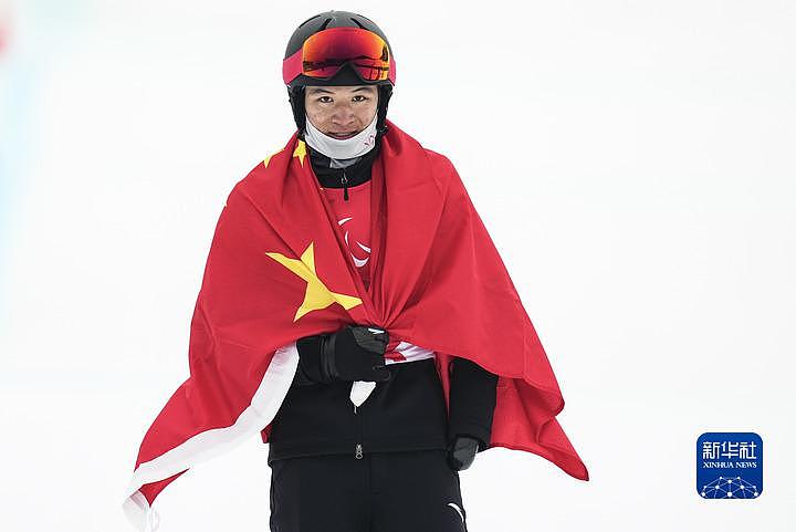 中国滑手再添两金 残奥单板滑雪云顶收官 - 3