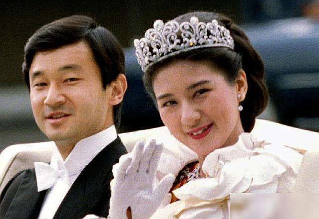 18岁考上哈佛，27岁成为外交官，嫁给日本皇太子后沦为“工具人” - 13