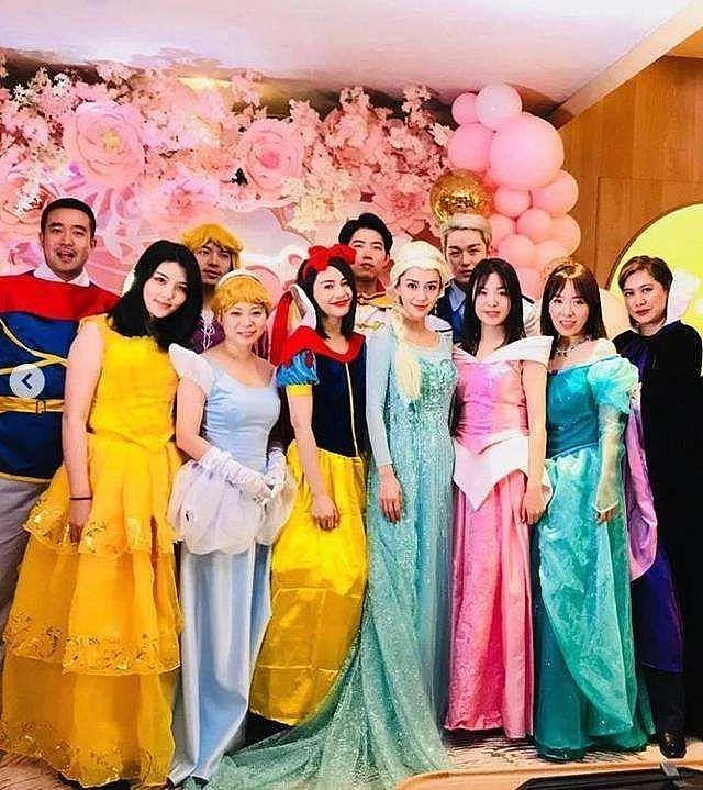 为什么直到现在才公布离婚？ - 23